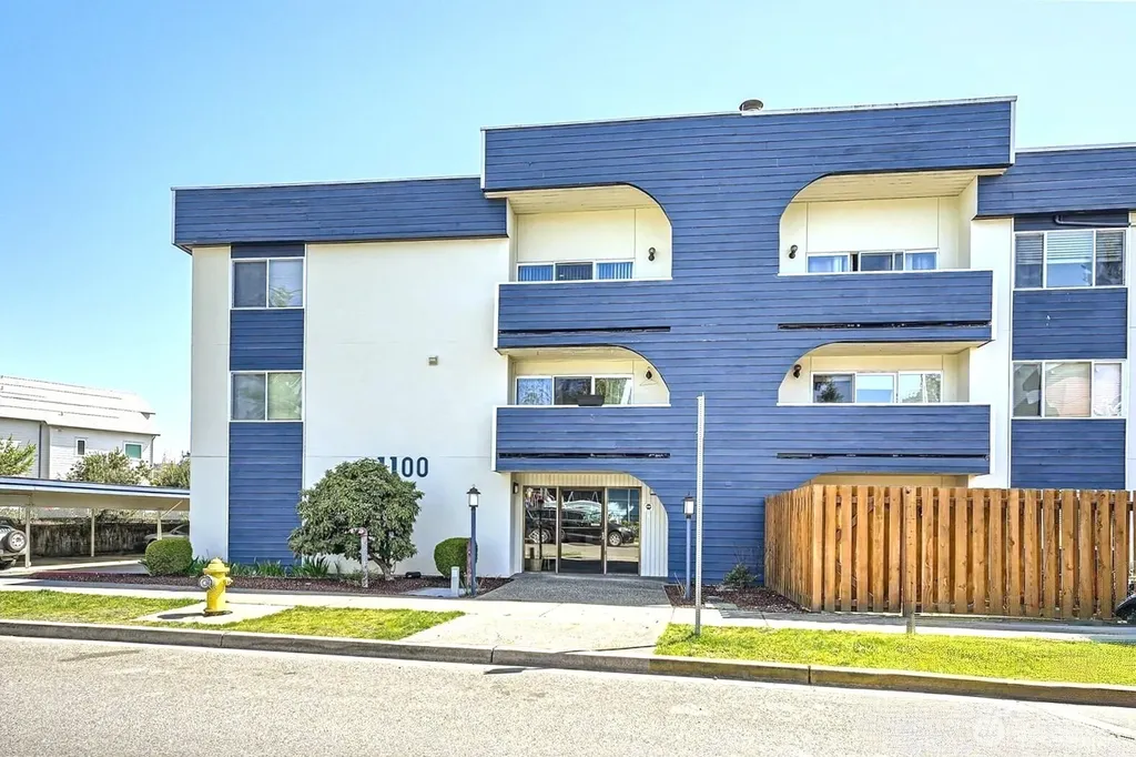1100 Harrington Avenue NE Renton WA 98056