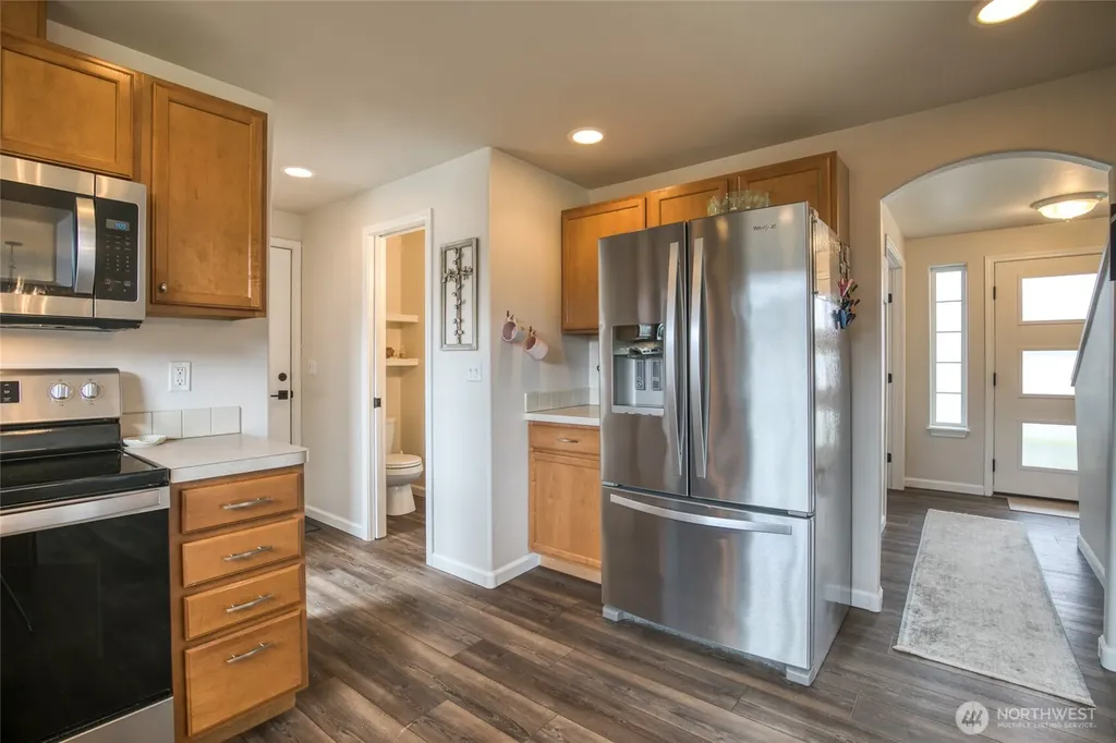 603 Troon Avenue Cosmopolis WA 98537