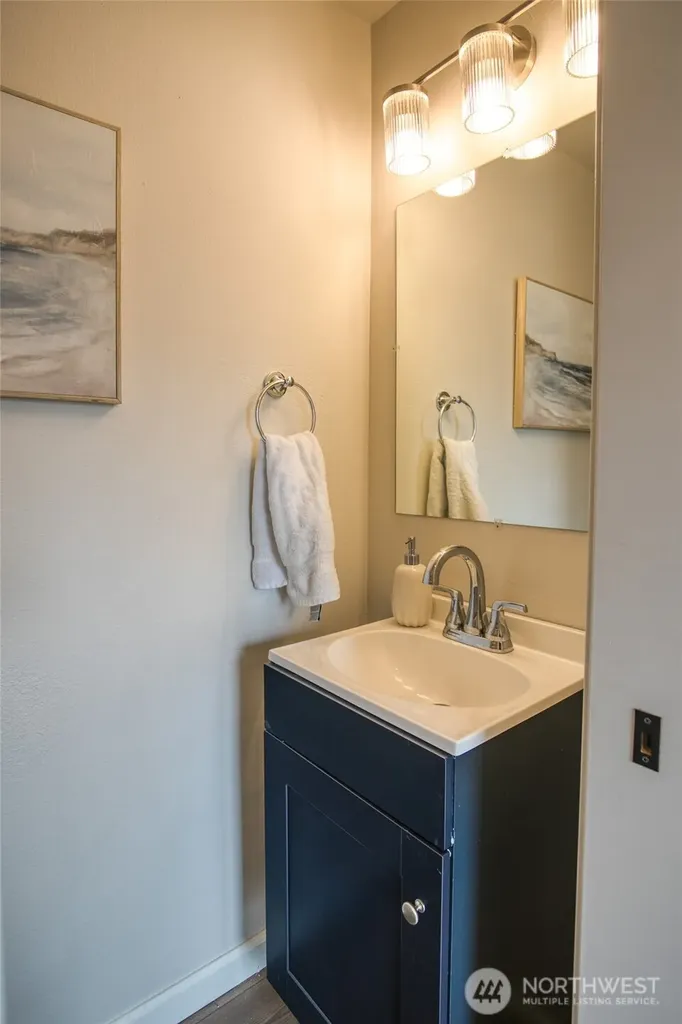 603 Troon Avenue Cosmopolis WA 98537
