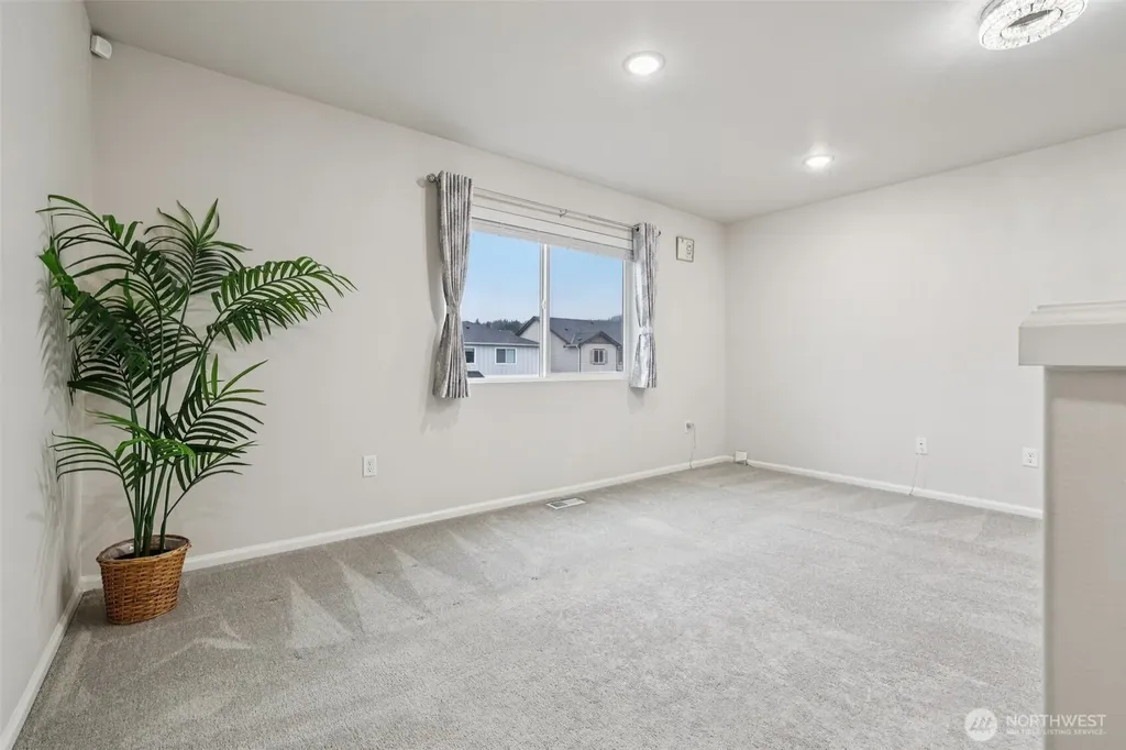1132 15th Avenue Sultan WA 98294