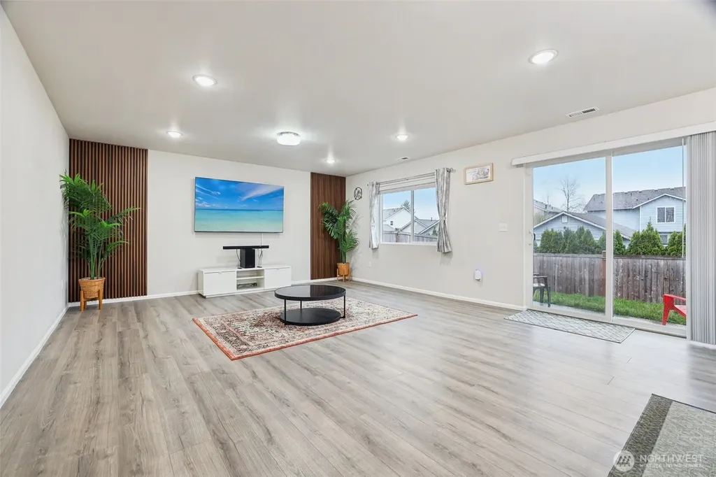 1132 15th Avenue Sultan WA 98294