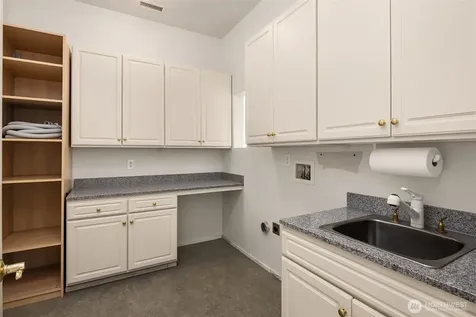 6404 NE 181st Street Kenmore WA 98028