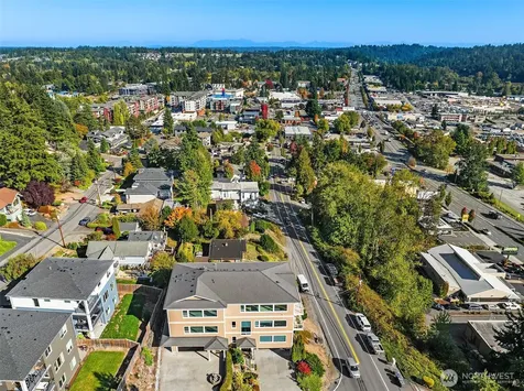6404 NE 181st Street Kenmore WA 98028