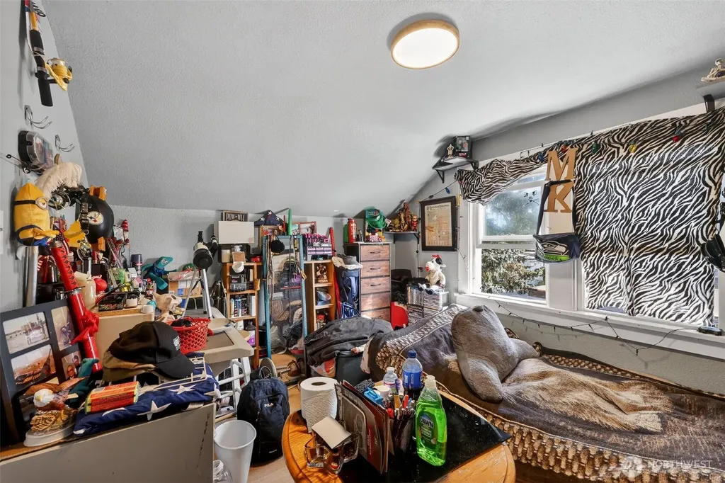 705 E Dearborn Avenue Shelton WA 98584