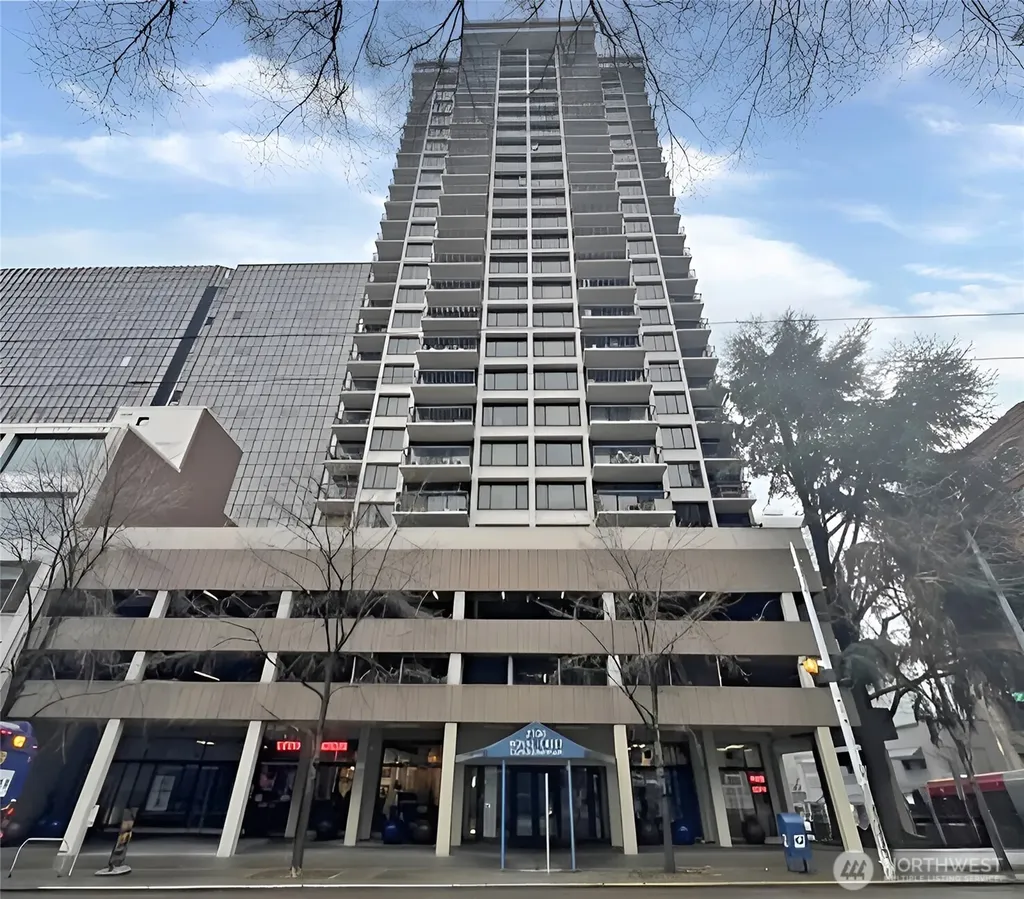 2100 3rd Avenue Seattle WA 98121