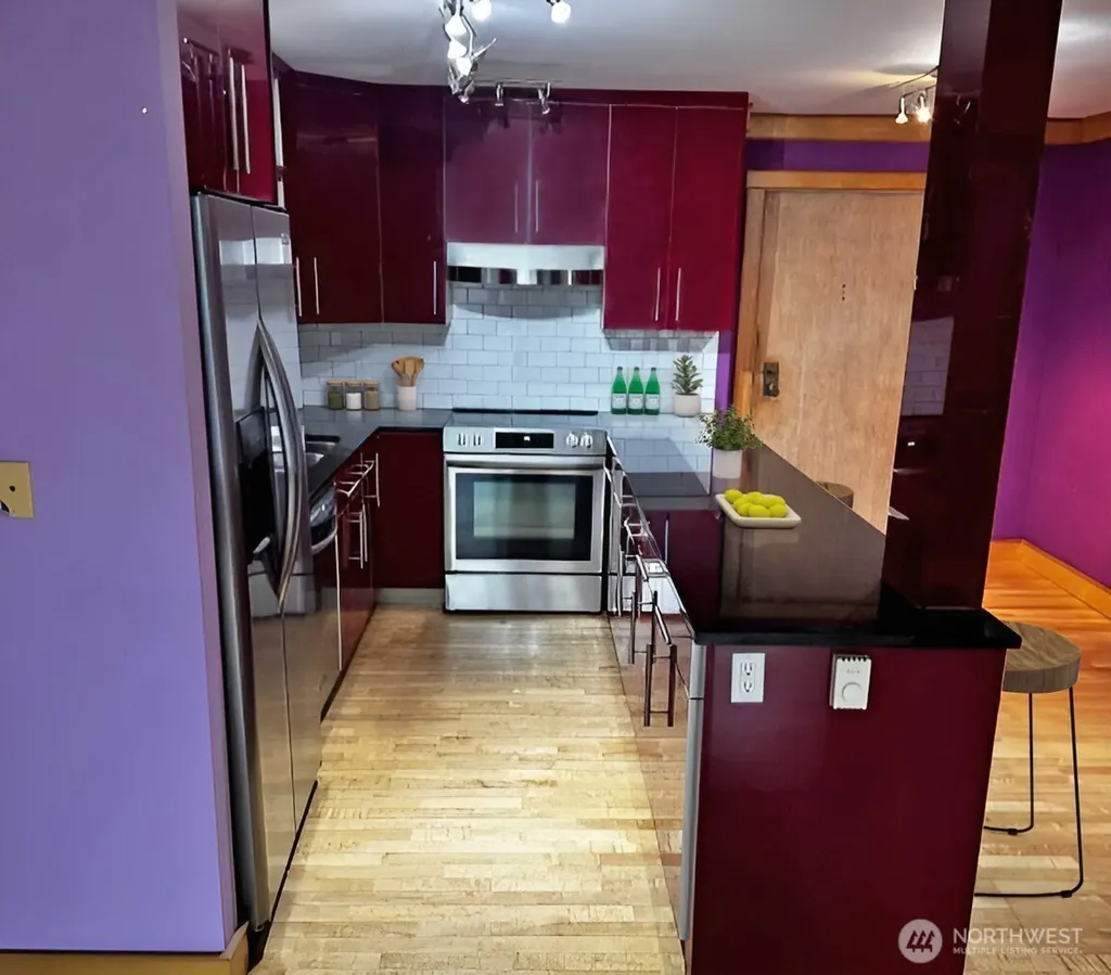 2100 3rd Avenue Seattle WA 98121