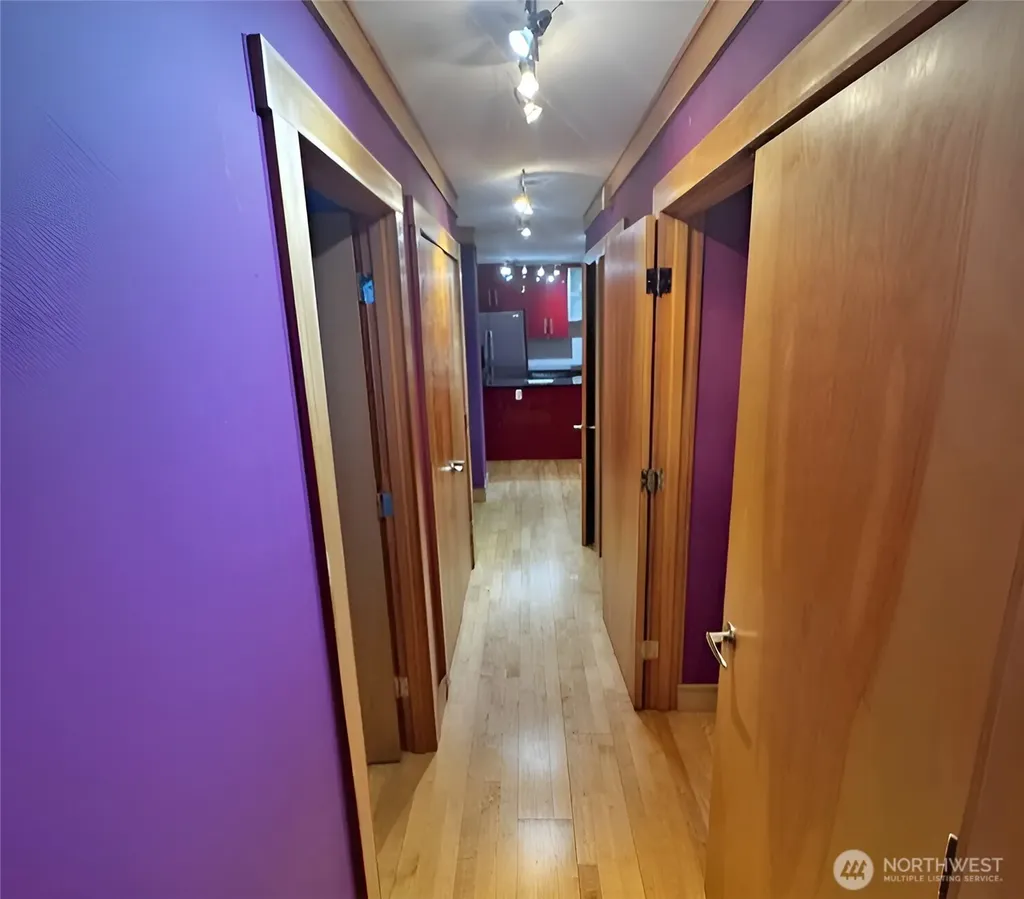 2100 3rd Avenue Seattle WA 98121