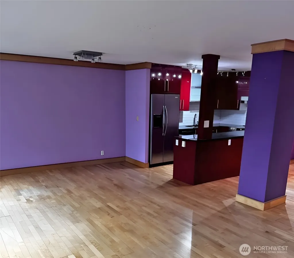 2100 3rd Avenue Seattle WA 98121
