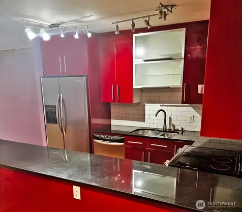 2100 3rd Avenue Seattle WA 98121
