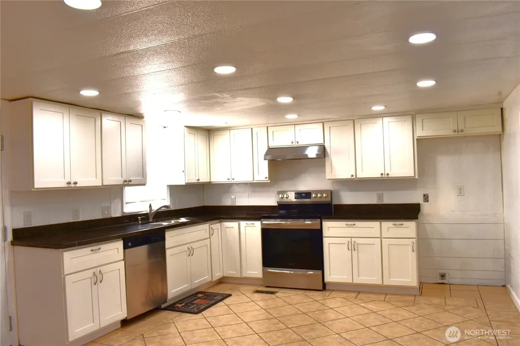 8515 31st Avenue Ct S Lakewood WA 98499