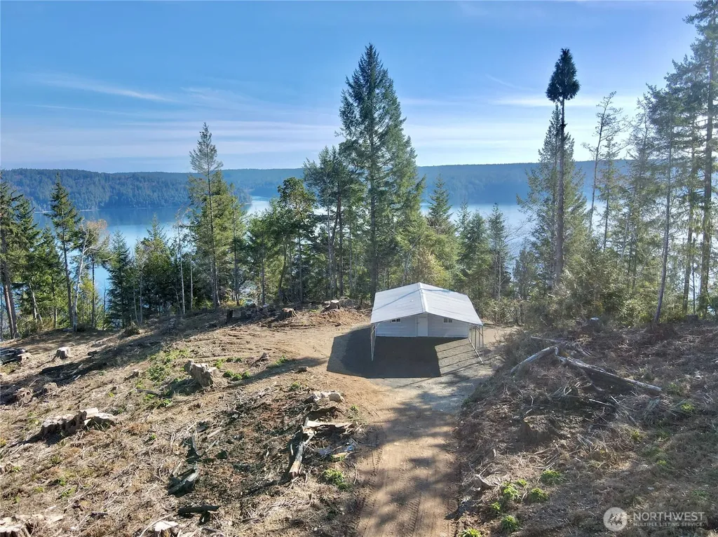 67 Devereaux Drive Lilliwaup WA 98555
