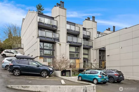 7309 Sand Point Way NE Seattle WA 98115