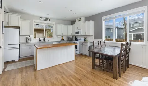 16403 77th Avenue Ct E Puyallup WA 98375