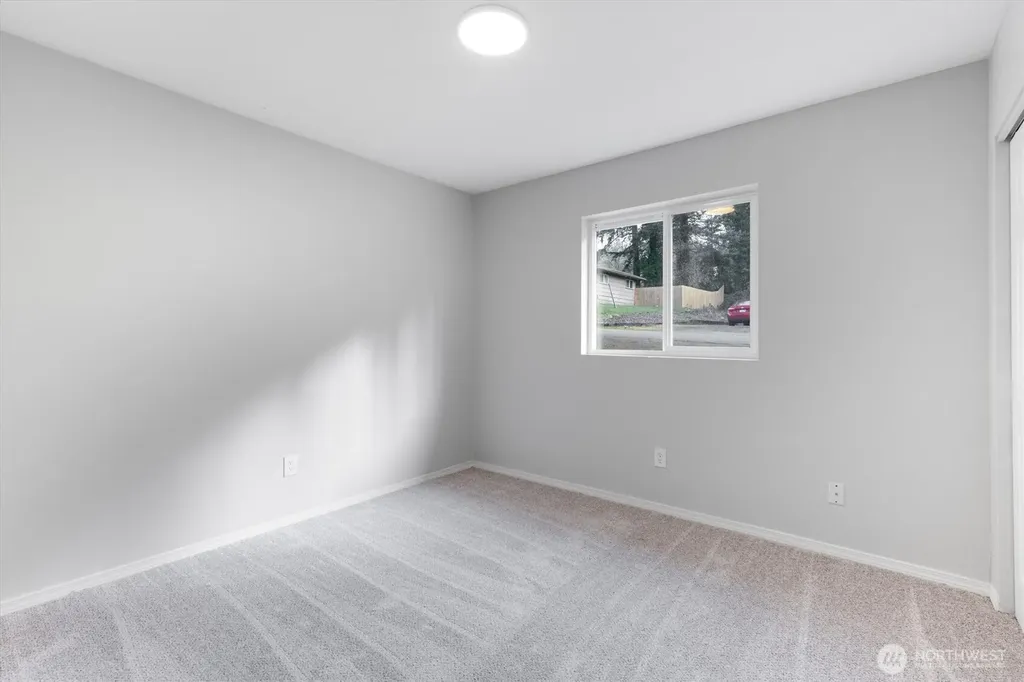 115 Lowrane Drive Kelso WA 98626