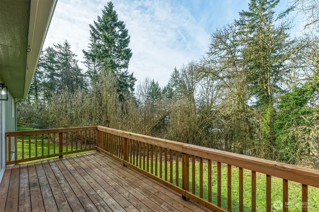 115 Lowrane Drive Kelso WA 98626
