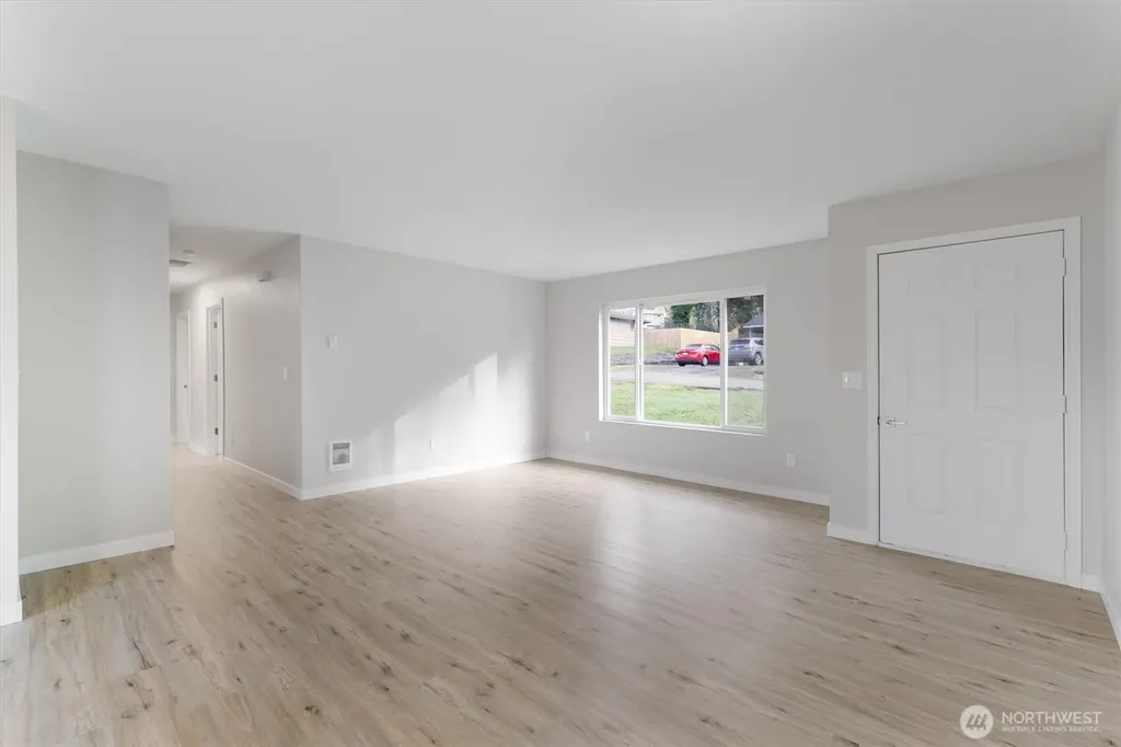 115 Lowrane Drive Kelso WA 98626