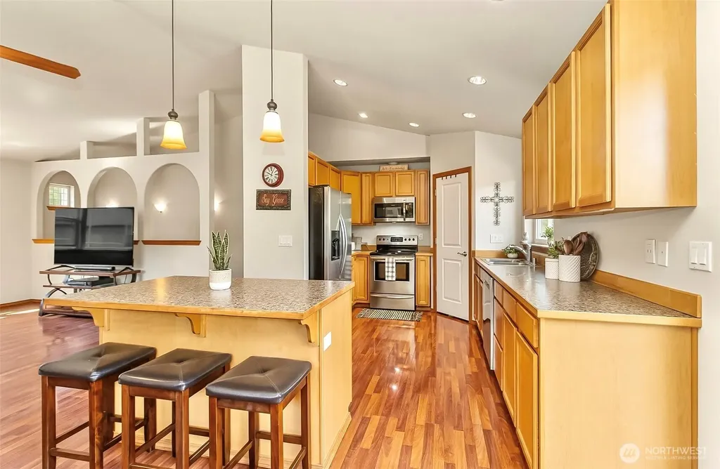 1579 Silver Fir Drive Camano Island WA 98282