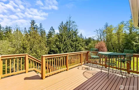 1579 Silver Fir Drive Camano Island WA 98282