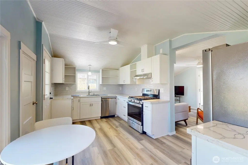 1707 258th Place Ocean Park WA 98640