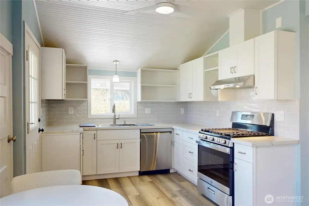 1707 258th Place Ocean Park WA 98640