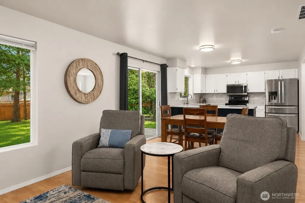 12008 SE 218th Place Kent WA 98031