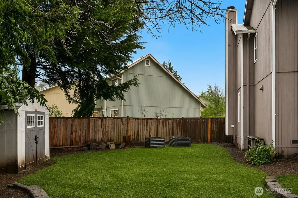 12008 SE 218th Place Kent WA 98031