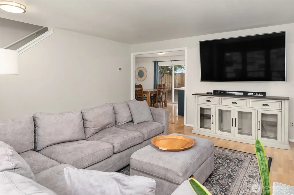 12008 SE 218th Place Kent WA 98031