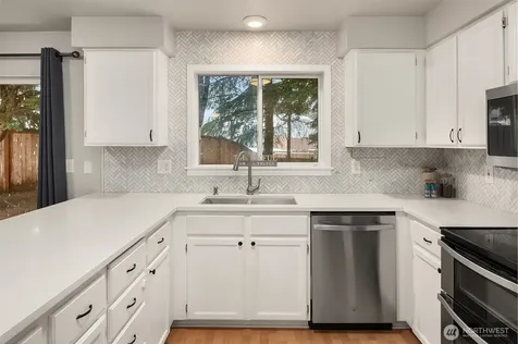 12008 SE 218th Place Kent WA 98031