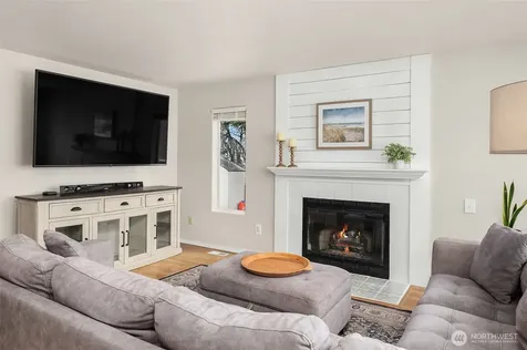 12008 SE 218th Place Kent WA 98031