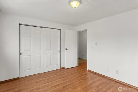 31003 14th Avenue S Federal Way WA 98003