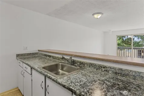 31003 14th Avenue S Federal Way WA 98003