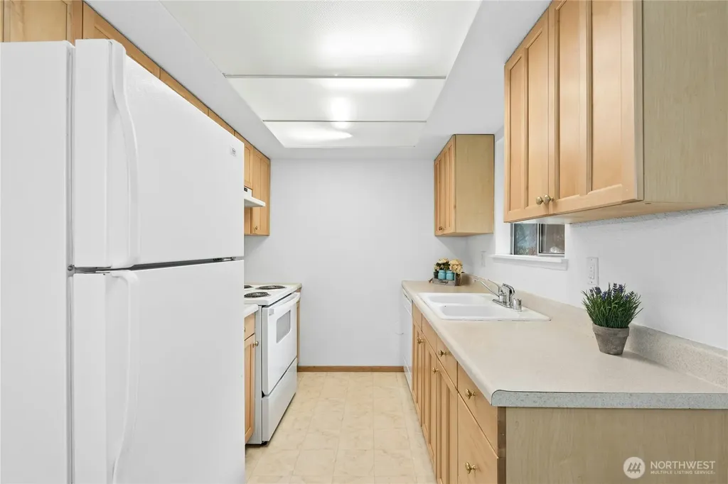 6103 204th Street SW Lynnwood WA 98036