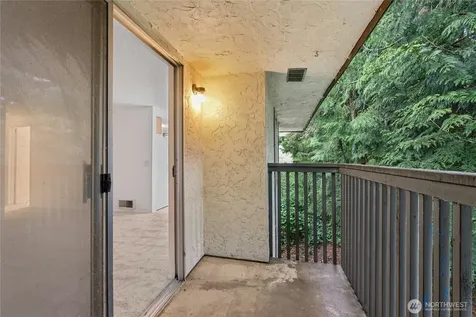 6103 204th Street SW Lynnwood WA 98036