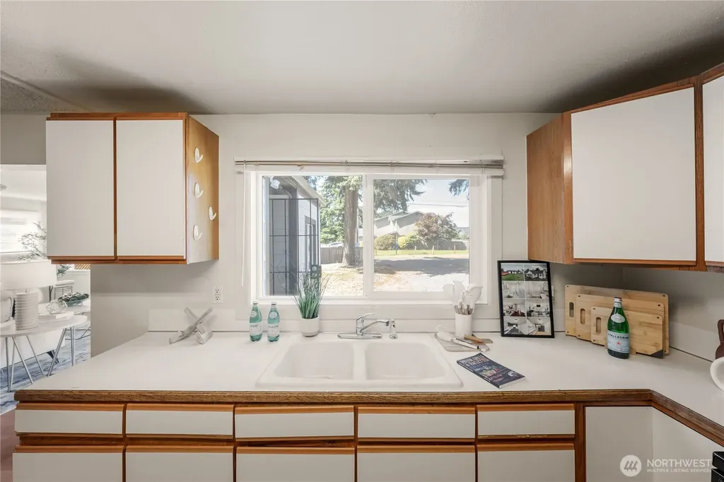 6148 88 Street SW Lakewood WA 98499