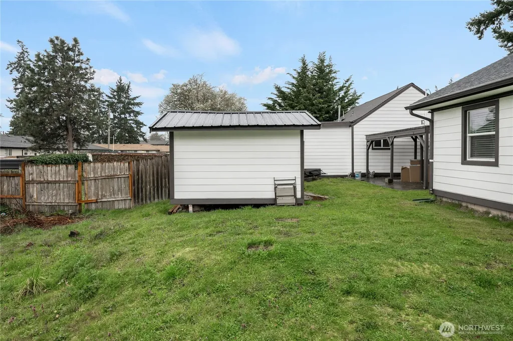 6146 88 Street SW Lakewood WA 98499