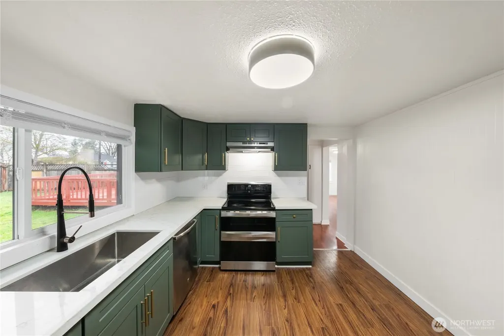 6146 88 Street SW Lakewood WA 98499