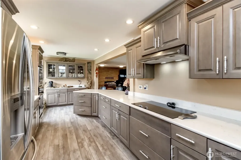 36510 Mountain Highway E Eatonville WA 98328