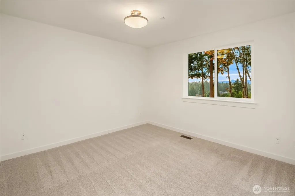 22212 98th Avenue W Edmonds WA 98020