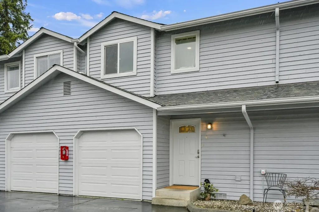 21225 76th Avenue W Edmonds WA 98026