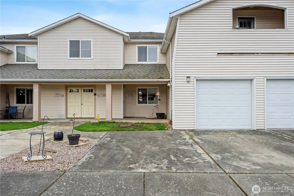 739 Cascade Palms Court Sedro Woolley WA 98284