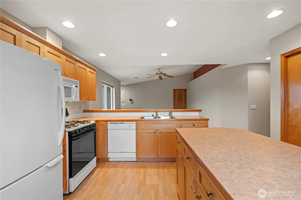 739 Cascade Palms Court Sedro Woolley WA 98284