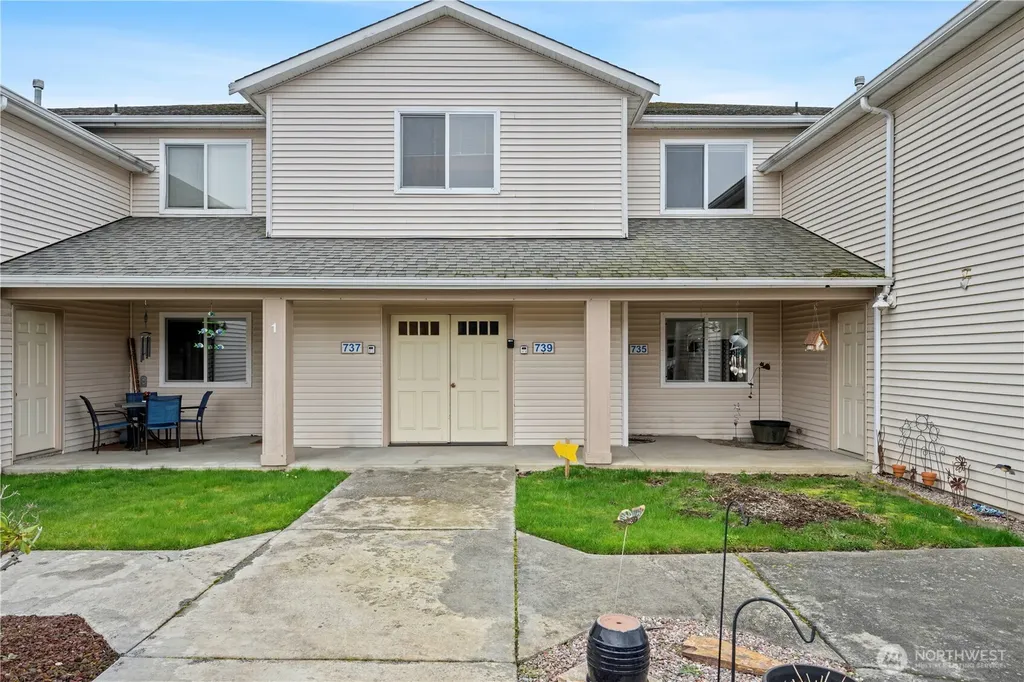 739 Cascade Palms Court Sedro Woolley WA 98284