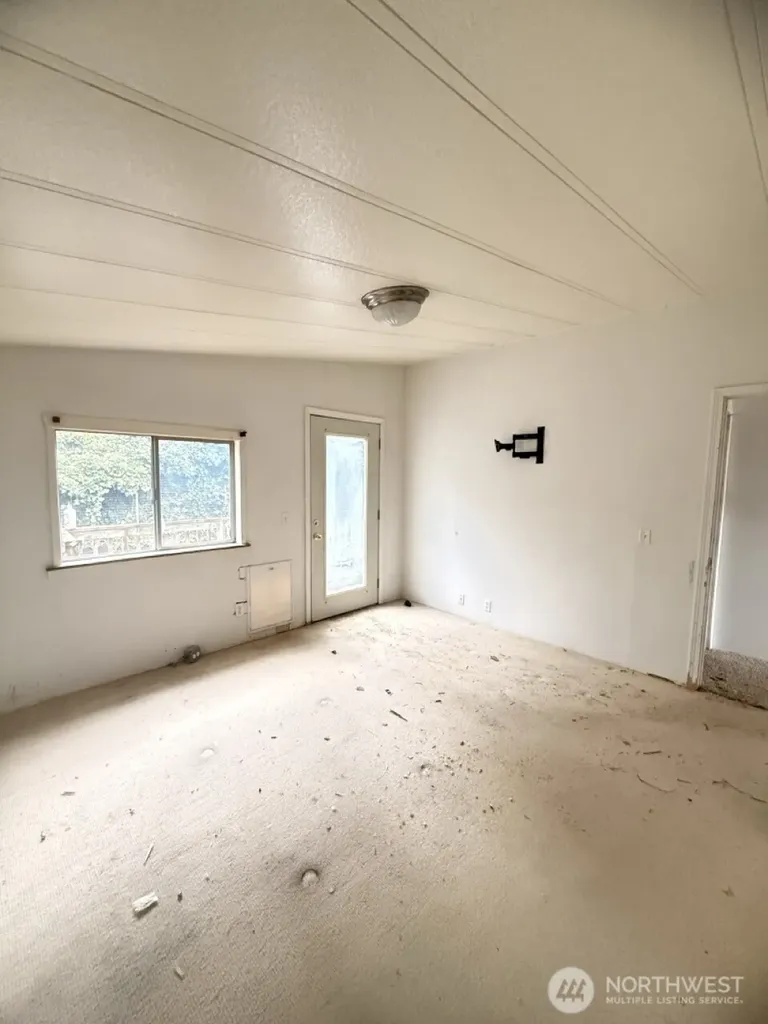 14003 70th Street E Sumner WA 98390