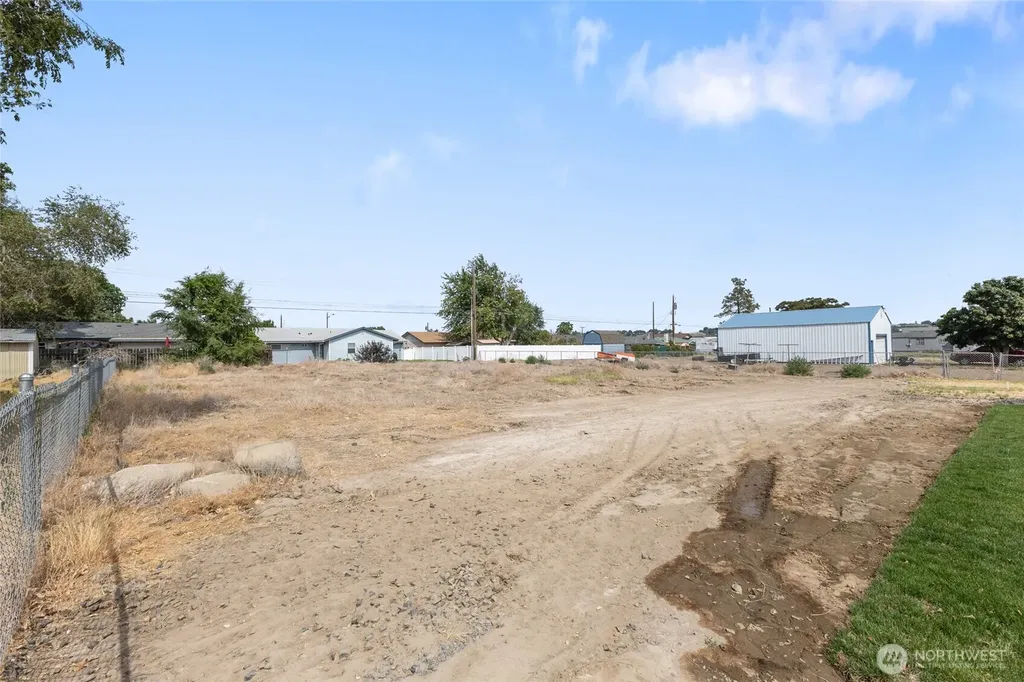 721 S Winona Street Moses Lake WA 98837
