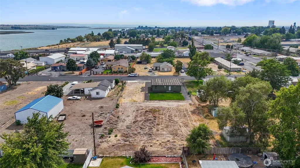 721 S Winona Street Moses Lake WA 98837