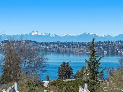 6527 106th Avenue NE Kirkland WA 98033