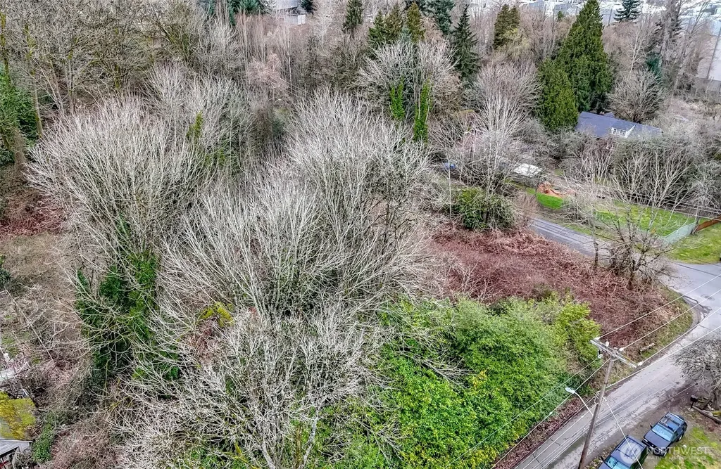 12613 35th Avenue S Tukwila WA 98168