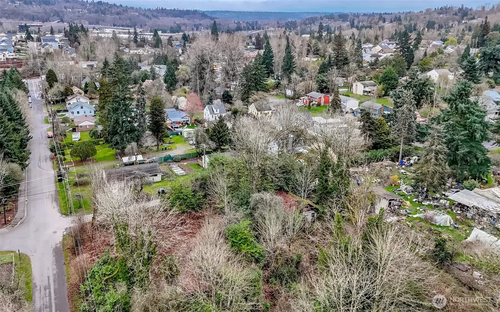 12613 35th Avenue S Tukwila WA 98168