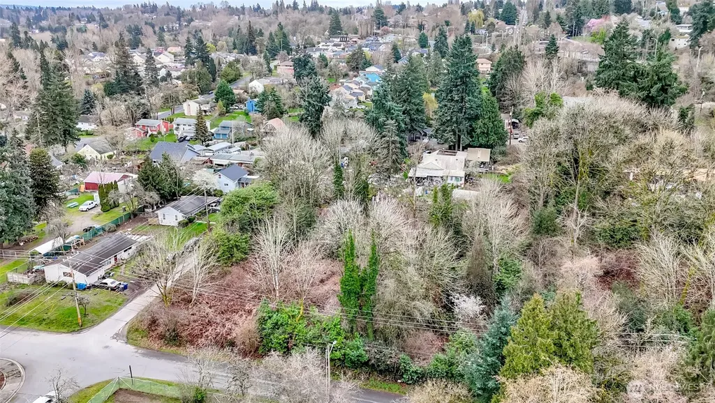 12613 35th Avenue S Tukwila WA 98168