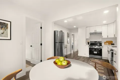 935 N 92nd Street Seattle WA 98103